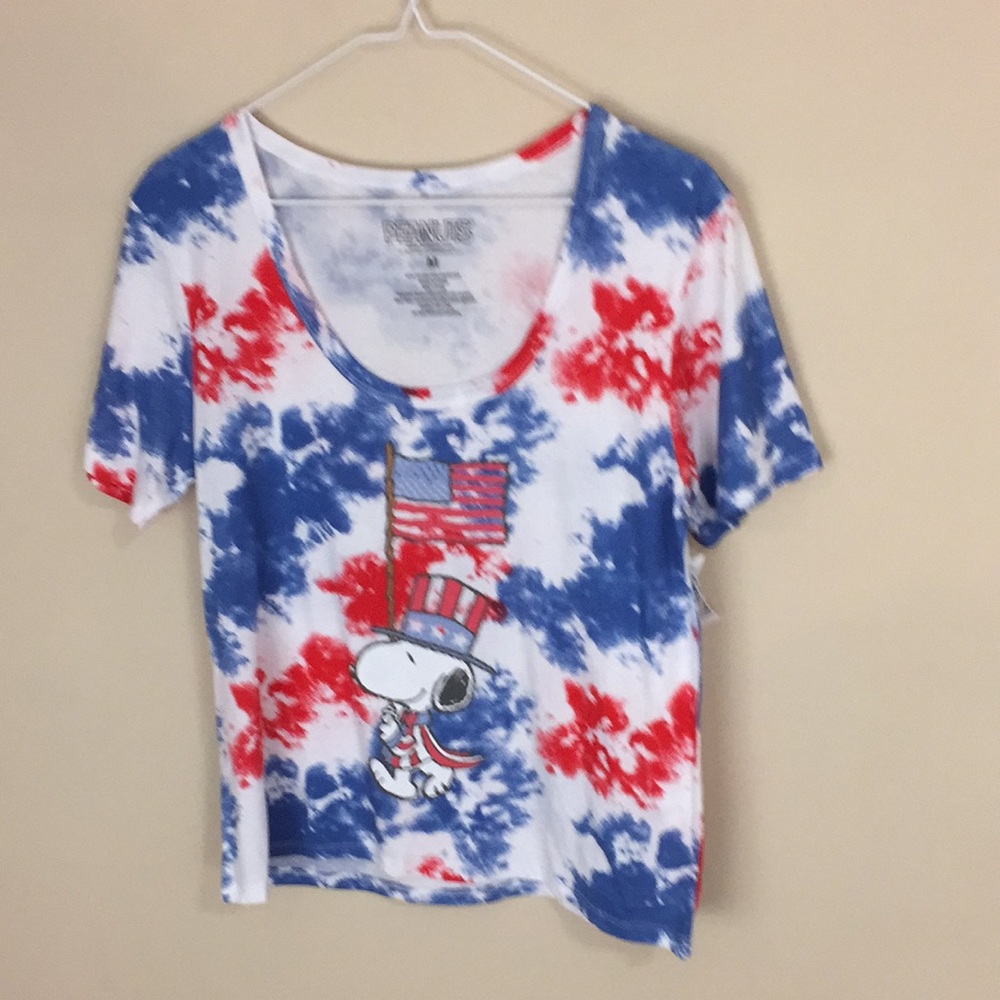 Peanuts Snoopy Tye Dyed 4th of July T-shirt Top NWOT Size Medium - Picture 2 of 8